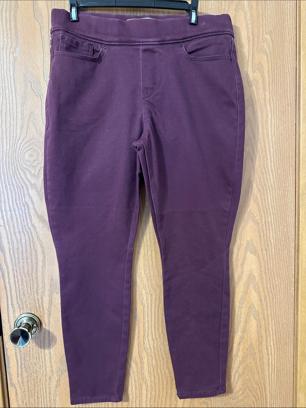 Signature by Levi Strauss Plum Stretch Pull-On Jeggings